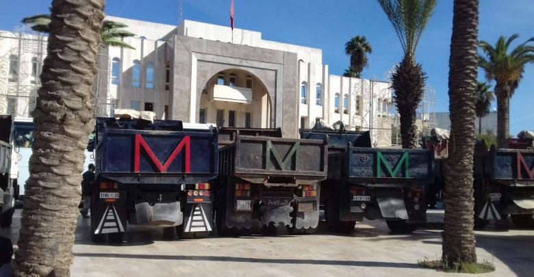 مهنيو النقل يتراجعون عن إضراب الخميس عقب وعود حكومية