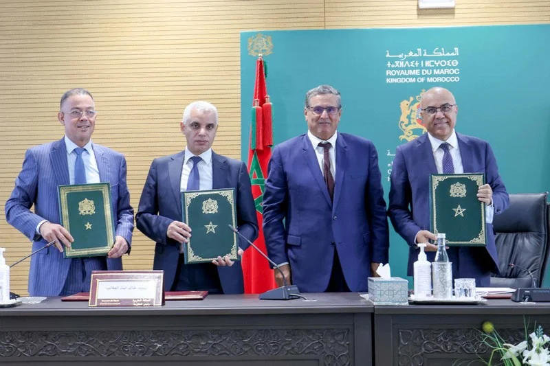 الحكومة تعتزم الرفع من عدد العاملين بقطاع الصحة وبناء مستشفيات جامعية في “ثلاث مدن” في أفق 2030
