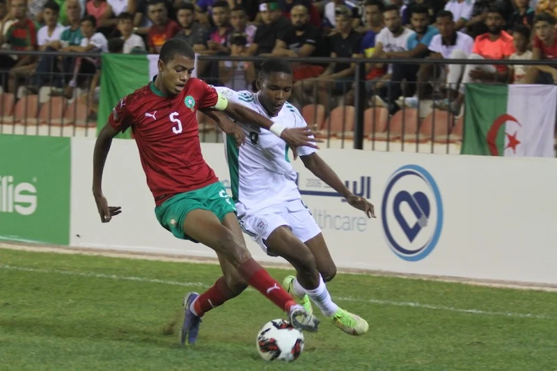 الاتحاد العربي لكرة القدم يعاقب المنتخب الجزائري ويُغرّم المنتخب المغربي