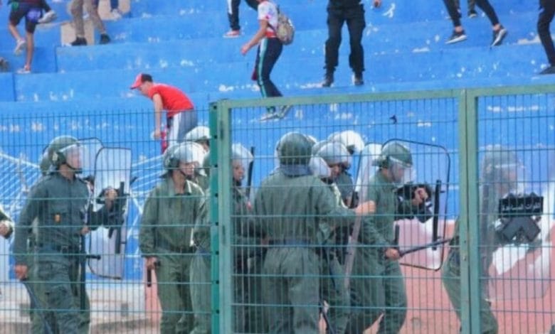 السلطات الرياضية في المغرب ترفض تسييس ملاعب الكرة وتشدد اجراءات لمحاربة الشغب