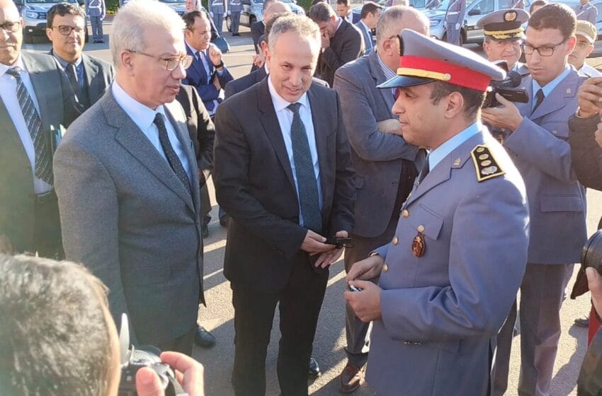مجلس جهة مراكش آسفي يسلم 29 سيارة للدرك الملكي في اطار اتفاقية بين الطرفين بلغت تكلفتها 5 ملايين درهم