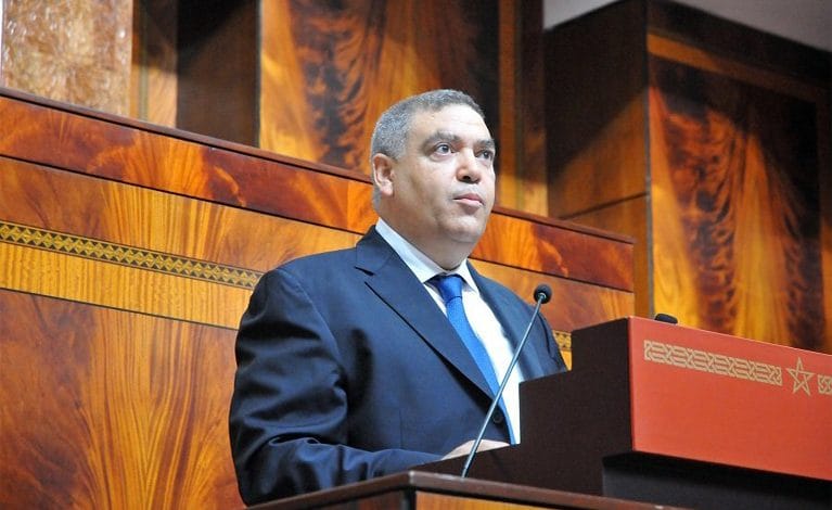 وزير الداخلية يشكو من عجز بنيوي في مداخيل الجماعات الترابية وتهرب من أداء الضرائب