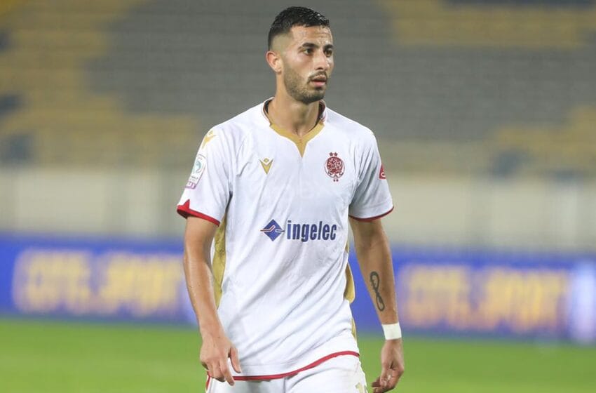 الحسوني: “في البطولة الاحترافية لم تعد هناك ملاعب مثل ملعب آسفي وهذا يُسيء للبطولة المغربية”