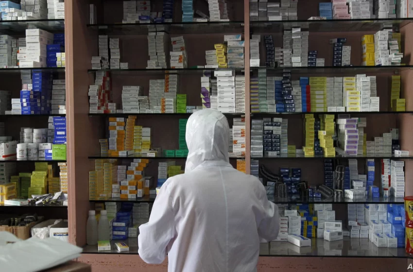 نقابات الصيادلة تهدد بإضراب ردا على حديث المجلس الأعلى للحسابات عن “أرباح فاحشة”
