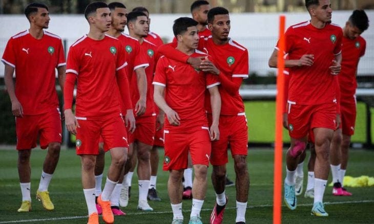 الشرطة الإسبانية توقف عامل فندق بسبب عنصريته تجاه المنتخب المغربي