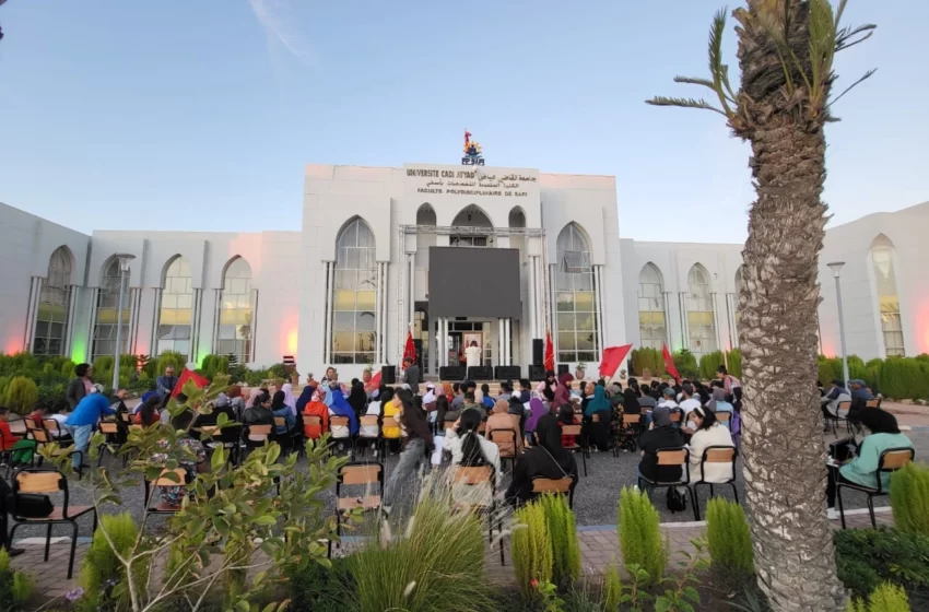 البرلماني السباعي يشكو لوزير التعليم العالي غياب التجهيزات بمختبر شعبة الكيمياء وانقطاع المياه بكلية آسفي