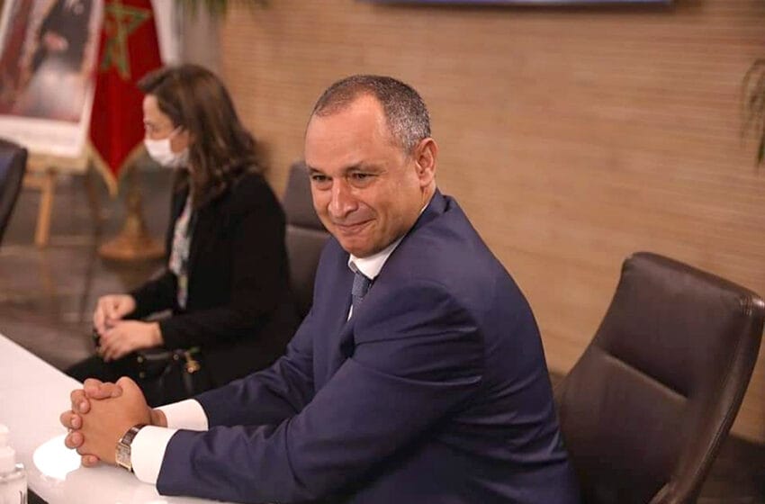 وزير التجارة: البائع المتجول في المغرب يربح 4200 درهمًا شهريا و”ليّ معندو ميدار اخرج ايبيع النعناع”
