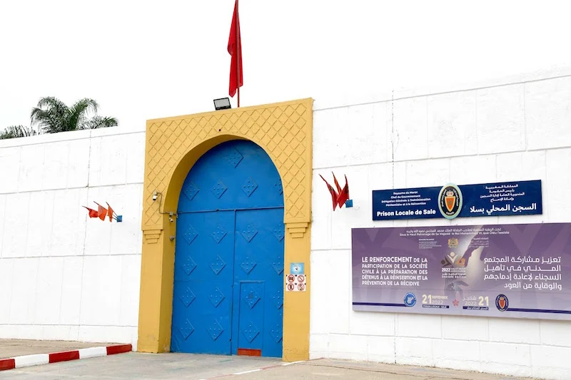 انتحار أحد المتورطين داخل زنزانته في قتل شرطي وحرقه