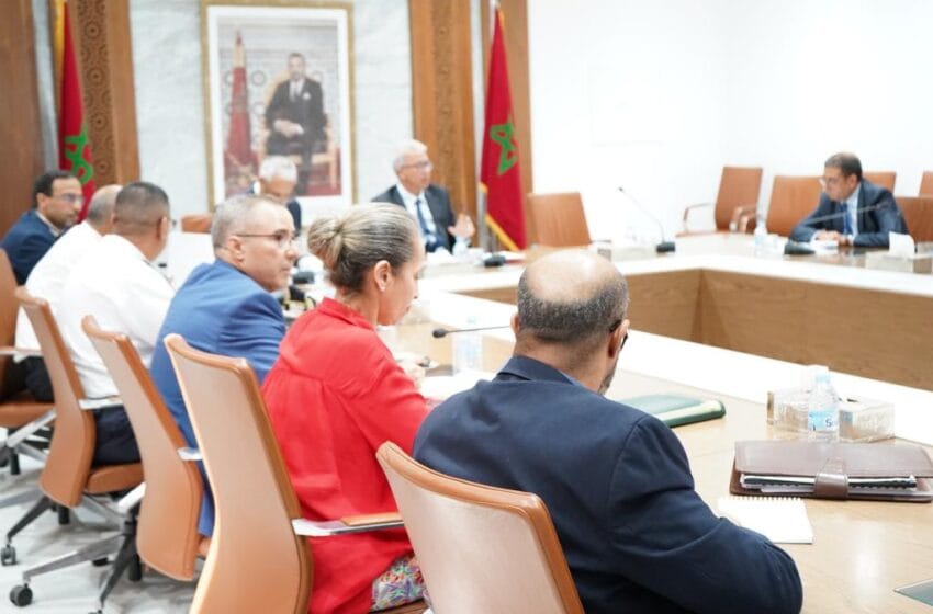 والي جهة مراكش آسفي يترأس اجتماع لجنة قيادة البرنامج الاستعجالي للتأهيل الحضري لمدنية مراكش ويقوم بزيارة تفقدية لأوراش المشاريع الخاصة بها.