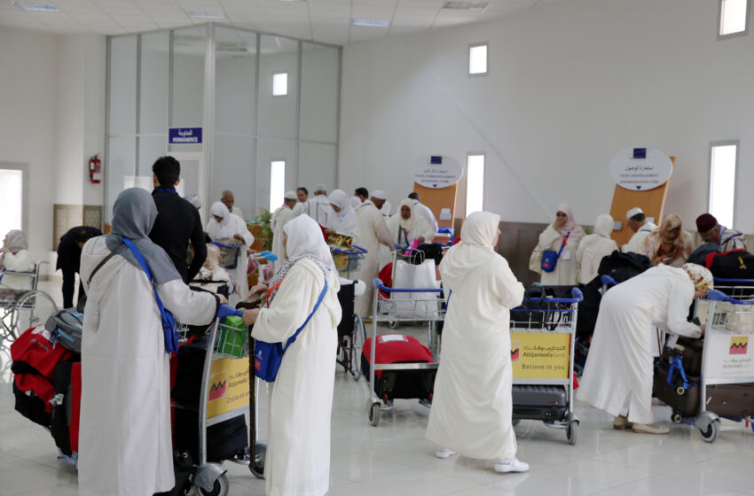  وزارة الأوقاف تمنع الحجاج المغاربة من حمل”عبوات زمزم” داخل الأمتعة الموزونة بتعليمات من السعودية