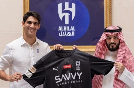 الوليد بن طلال يتحمل تكاليف صفقة تعاقد الهلال السعودي مع ياسين بونو