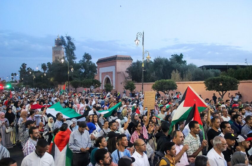  مسيرة حاشدة تضامنا مع الشعب الفلسطيني