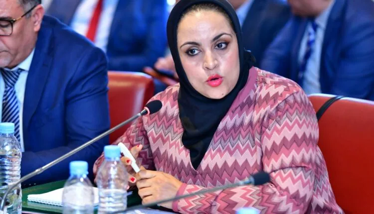 بوزندفة تدق ناقوس الخطر بسبب استمرار بيع أدوية ضد الزكام وألم الرأس في الصيدليات للمغاربة تٌسبب أعراضا جانبية خطيرة