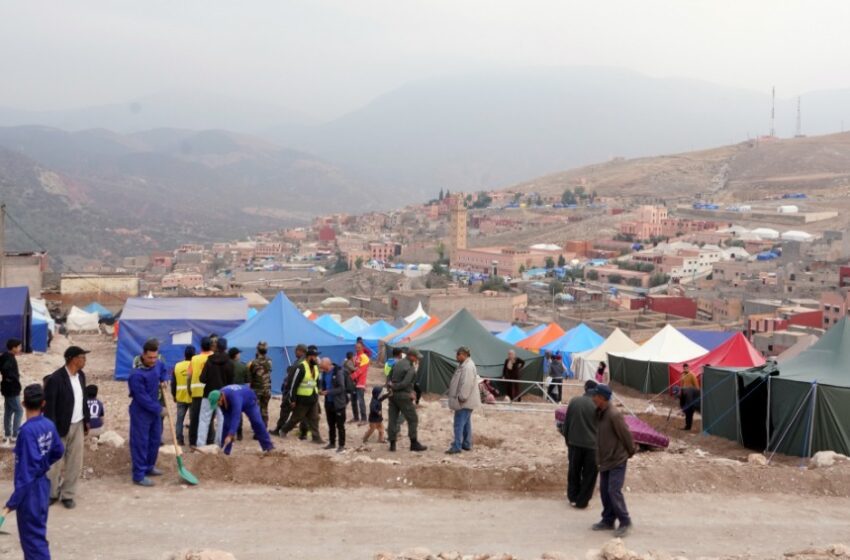  الحوز: حقوقيون يطالبون بتعميم المساعدة المالية وتوفير ضروريات الحياة بمخيمات متضرري الزلزال