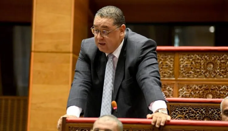 البرلماني وافا يفضح استغلال طلبة معاهد التكوين الفندقي و السياحي بمراكش