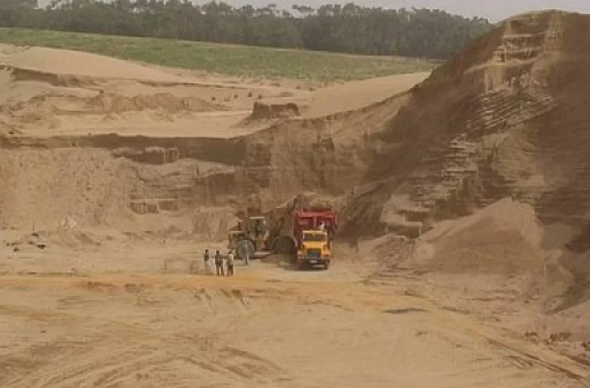  مجلس الأعلى للحسابات: نهب مقالع الرمال ينمو بشكل مضطرد ويفوت على الدولة 166 مليون درهم