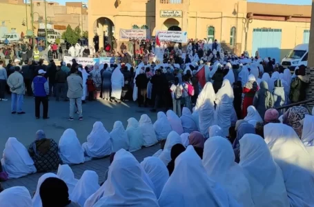 حراك الماء.. ساكنة فجيج تقود انتفاضة ضد تفويت القطاع للتدبير المفوض و”أطاك” تدعو السكان لحماية ثرواتهم