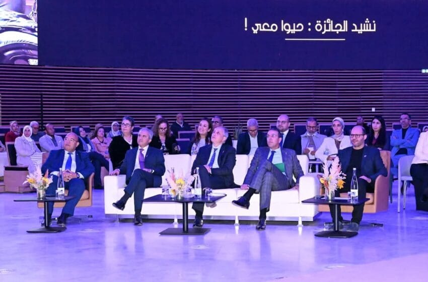 برادة يترأس حفل تتويج جائزة أستاذ السنة للموسم الدراسي ببنجرير
