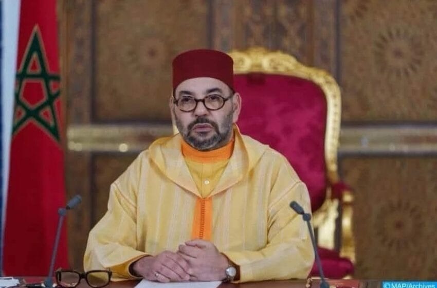 الملك يستفسر وزيري الفلاحة والماء ويعين مسؤولين في مناصب عليا