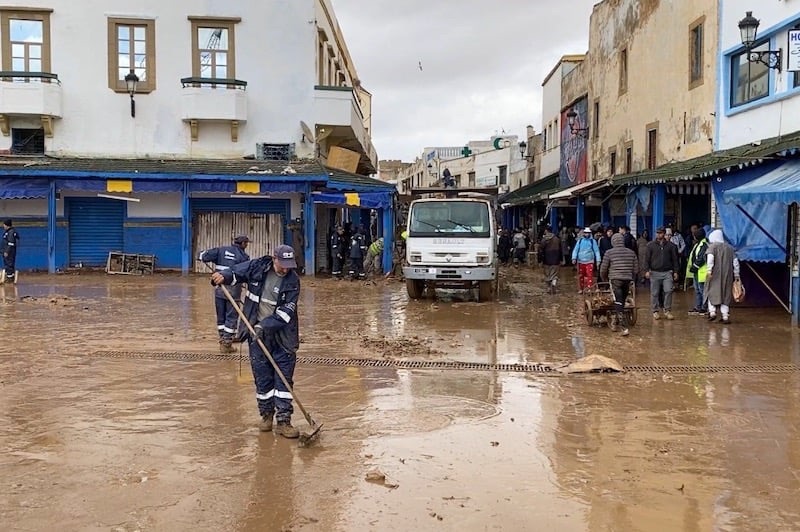 بعد شهرين من فيضان آسفي الكارثي… متضررون يشتكون من حرمانهم من الدعم الملكي