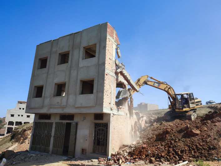 سلطات آسفي تستعد لإخلاء وهدم منازل عشرات الأسر بعزيب الشعيبي وسط مخاوف اجتماعية